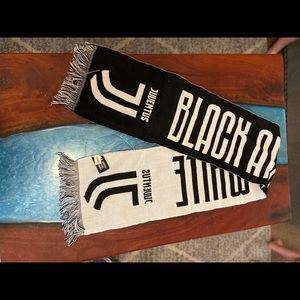 Juventus scarf